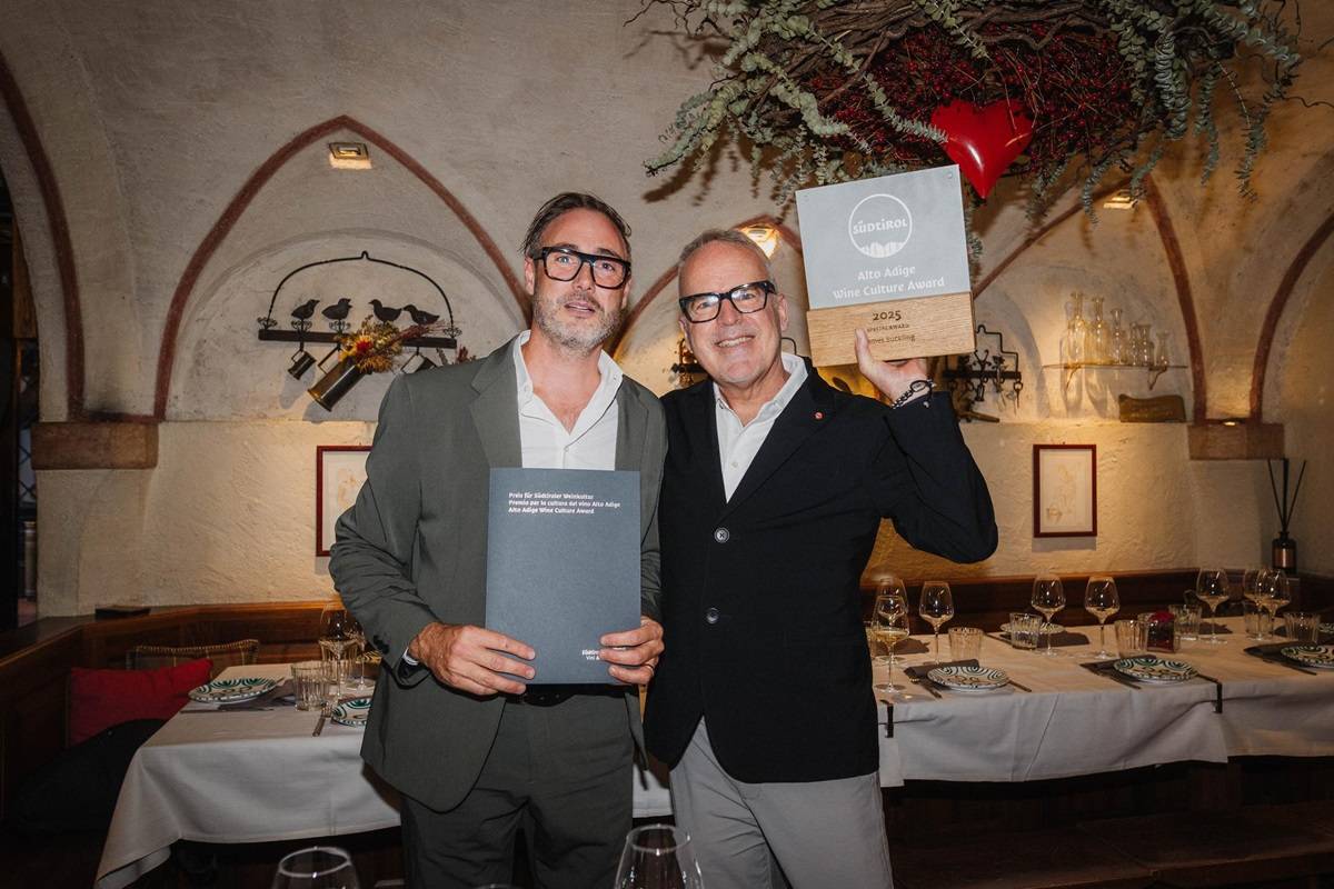 James Suckling premiato per la cultura del vino in Alto Adige